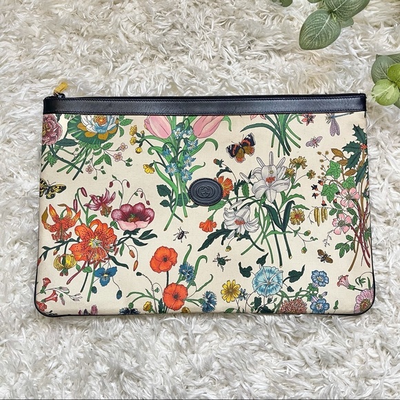 Vintage Gucci XXL Floral Canvas Clutch - Picture 2 of 16